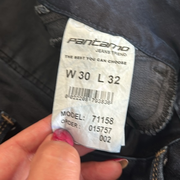 Pantama Jeans - Picture 4 of 6